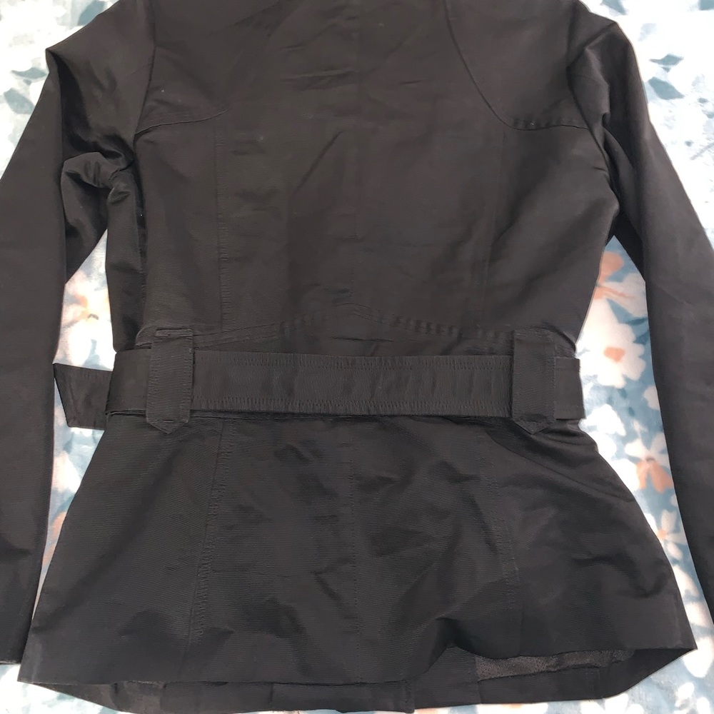GEOX. Respira Breathable Jacket. Button front w/ wrap tie. Sz 8 - Picture 14 of 14